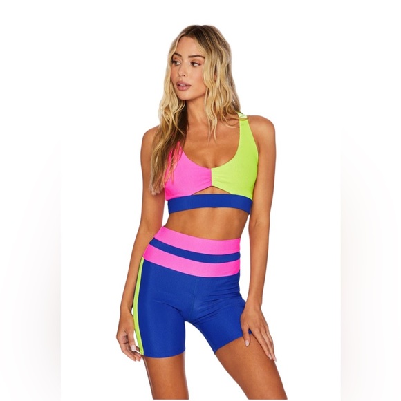 Beach Riot Pants - BEACH RIOT SAMANTHA SHORT IN ELECTRIC BEACH SIZE MEDIUM